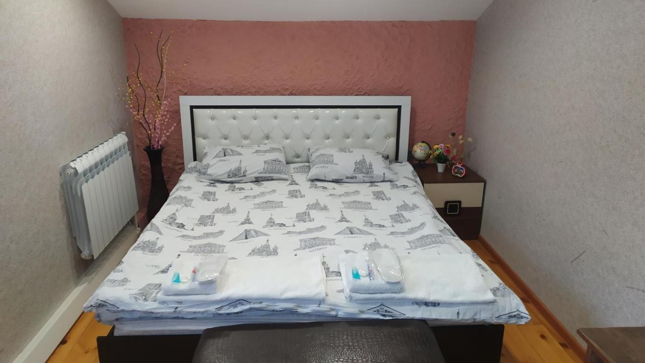 Cth-Baku-Hostel Exteriör bild