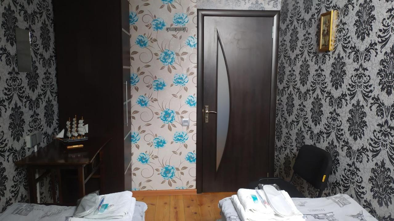 Cth-Baku-Hostel Exteriör bild