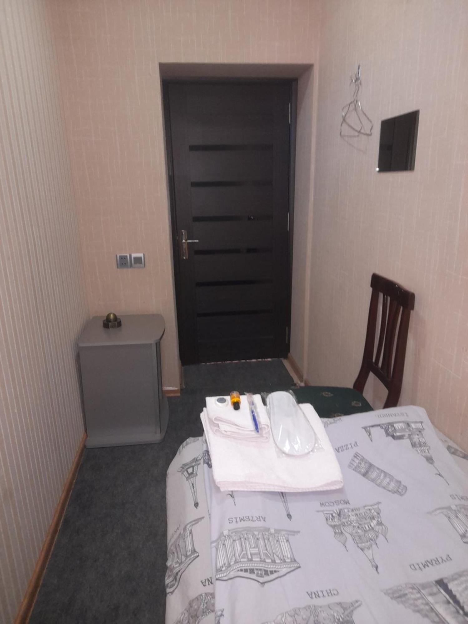Cth-Baku-Hostel Exteriör bild