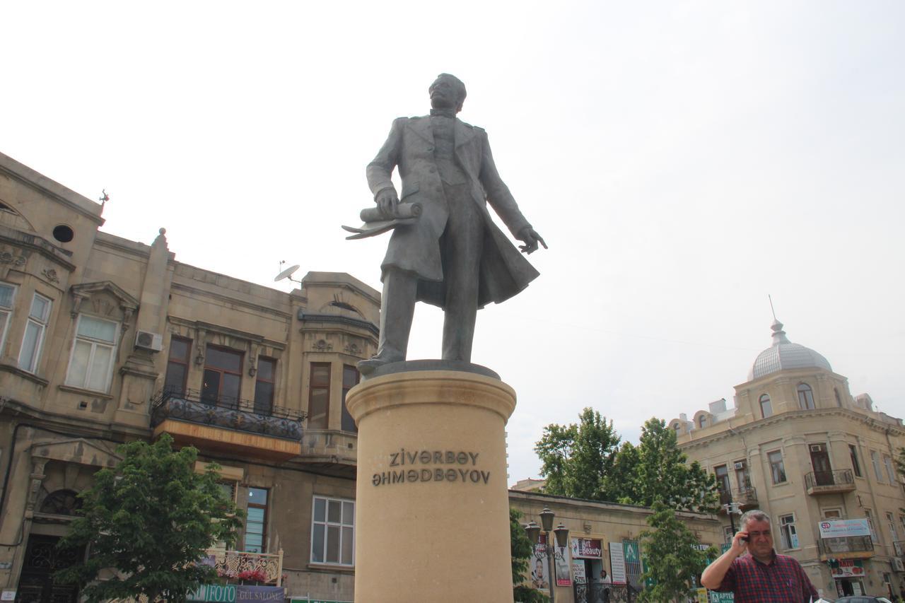 Cth-Baku-Hostel Exteriör bild