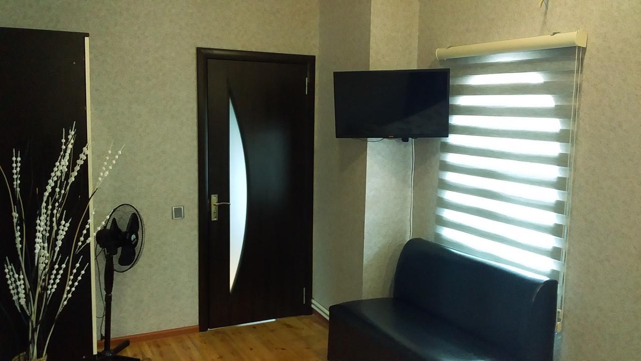 Cth-Baku-Hostel Exteriör bild