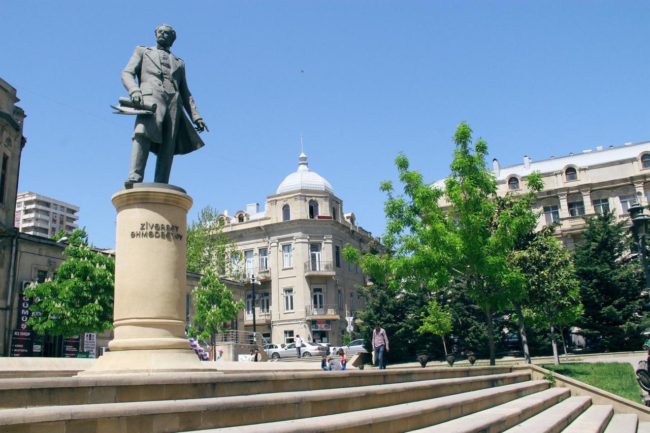Cth-Baku-Hostel Exteriör bild